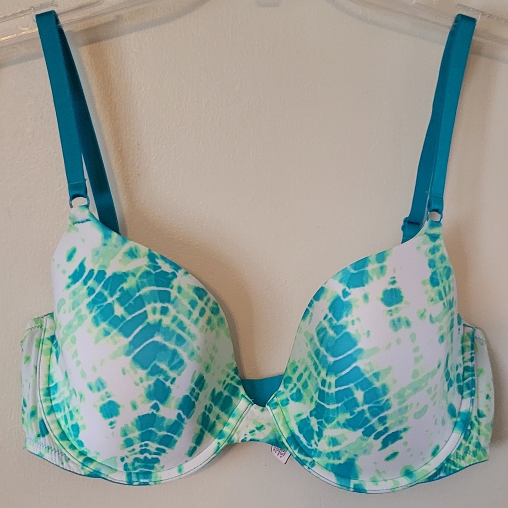 Victoria’s Secret Demi Bra
